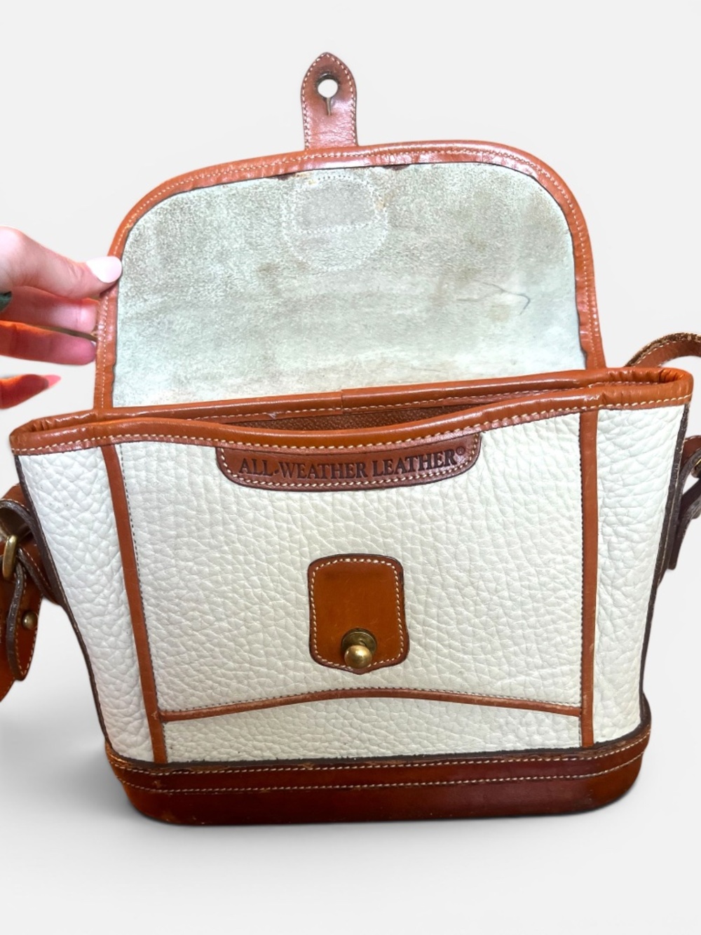Dooney & Bourke Vintage All Weather Leather Crossbody White Tan Pebbled USA - Picture 5 of 5